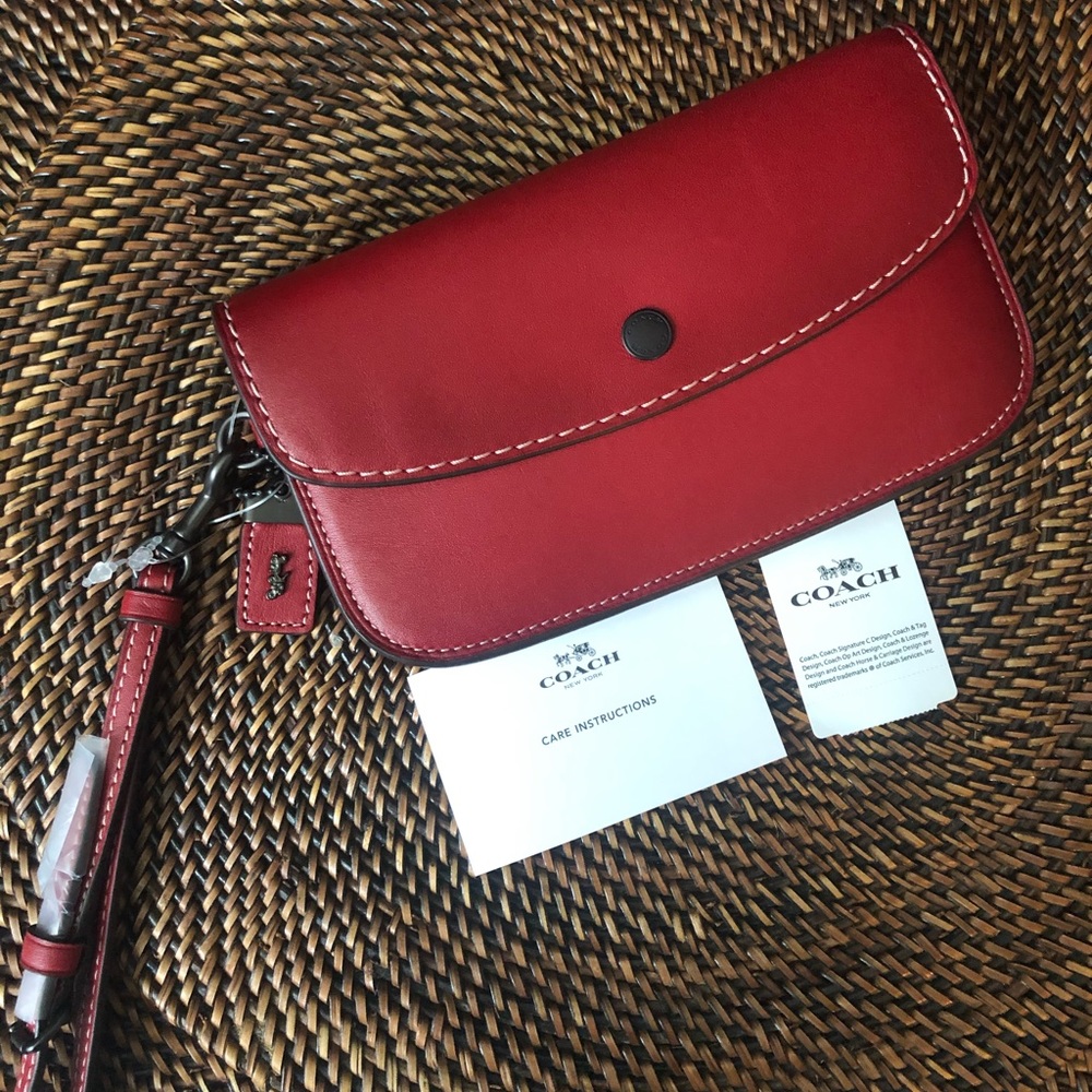 COACH 1941 Clutch 1941 RED Glovetanned